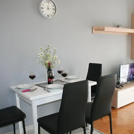 Comfortable With The Balcony Near Center * Trogir